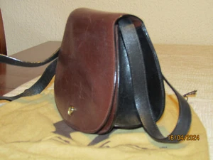 Aigner Schultertasche braun mit schwarzen Seitenteilen schön und sehr elegant - Bild 1 von 8