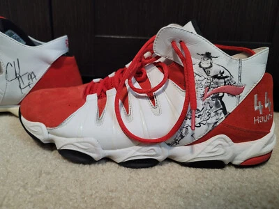 Zapatos usados ​​del juego Chuck Hayes autografiados firmados Houston Rockets Foto 1 de 4