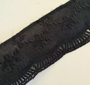 6 Jahre 3 Zoll breite Vintage Öse Baumwolle Stoff Spitze mit bestickter Blume schwarz b0328 - Bild 1 von 2