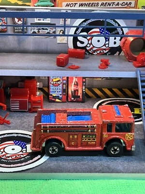 Hot Wheels Blackwalls 1976 Fire Eater Fire Engine caminhão fundido 1:64 muito bom estado - Imagem 1 de 4