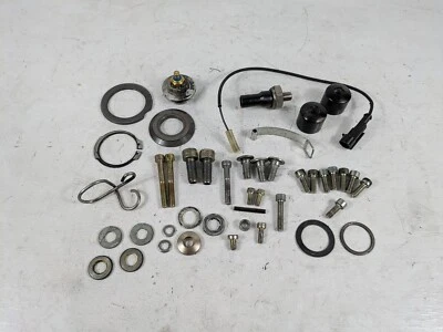 Ducati Monster S2 S2R 800 различных гаек болты датчики шайбы оборудование - Изображение 1 из 4