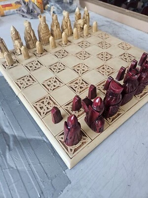 large folding chess board - Image 1 of 4