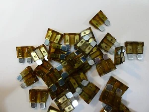 10 X 7.5amp STANDARD BLADE CAR VAN BIKE TRUCK AUTO FUSES 7.5A BLADE FUSES - Picture 1 of 2