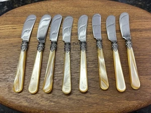 Set (8) Inox Italien Napoleon Buttermesser rostfrei mit Honig Gold Perlengriff - Bild 1 von 4