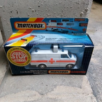 MATCHBOX Ambulanza Modellino  BEDFORD VAN K-143 CONDIZIONI NUOVO/NEW (BOX) - Immagine 1 di 4