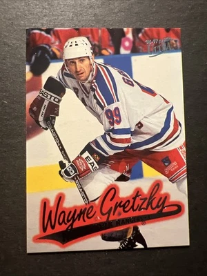 1996-97 Fleer Skybox Ultra # 106 WAYNE GRETZKY NEW YORK RANGERS - Image 1 of 2