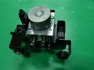 Yamaha YZF-R3 320 R3 YZF RH07 15- Bloque ABS, agregado hidráulico, pieza de control - Imagen 1 de 1