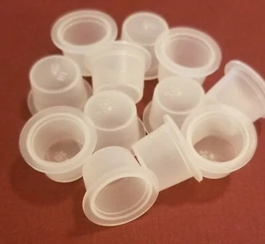 Lot of 12-Replacement Plastic Hole Plugs Stoppers - Salt & Pepper Shakers 9/16"  - Picture 1 of 7