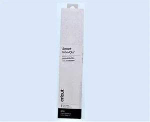 Cricut Smart Iron-On Heat-Transfer Vinyl (White Glitter) - Picture 1 of 4