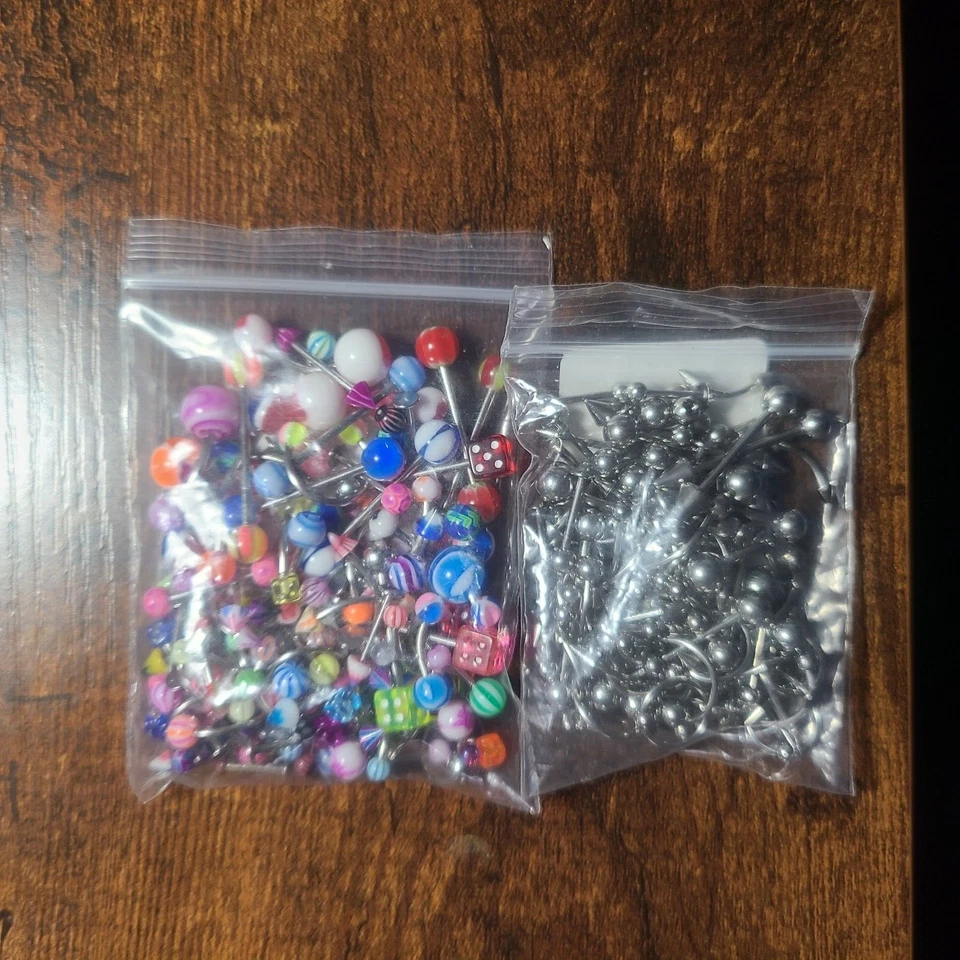 Joyería corporal (2 bolsas) 1 es 85 piezas y 1 es 105 piezas tabique Monroe Labret Foto 1 de 3