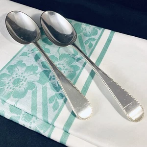 Pair Vintage English Silver Plate Table Spoons Servers Feather Edge Handles - Picture 1 of 12