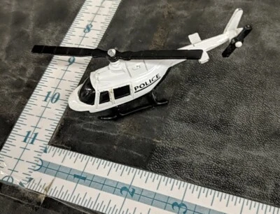 Black & White MAISTO Police Helicopter, Die Cast Collectible, Nice Condition - Image 1 of 4