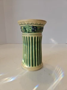 Vaso svasato corinzio ceramica Roseville 6,25" vintage. - Foto 1 di 6