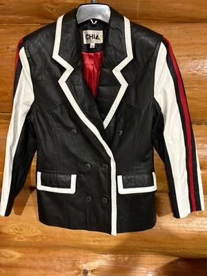 女式 Chia 皮革夹克 * 罕见风格 * 状况完好 非常干净 M 码 超好!! — 第 1/4 张图片
