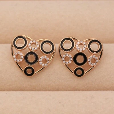 Bonitos Nuevos Pendientes de Oro Amarillo 18K Relleno de Cristal y Esmalte Negro Corazón Poste Foto 1 de 4