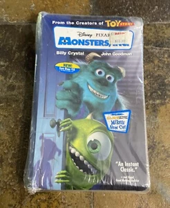New SEALED Monsters Inc VHS Watermarks Disney Pixar Blue Tape Clear Clamshell - Imagen 1 de 6