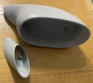 New Genuine Ferrari California T Right Door Mirror Casings 2014-2017 - Picture 1 of 1