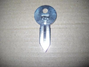 NEW ILCO 1040 MERCURY MARINER OUTBOARD CRUISER BOAT KEY BLANK USA - Picture 1 of 2