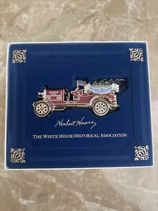 NOS 2016 White House Historical Association CHRISTMAS ORNAMENT Fire Engine NIB - Picture 1 of 3