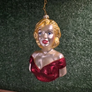 Polonaise 1997 Marilyn Monroe Christmas Ornament Glass Bust AP1210 - Picture 1 of 8