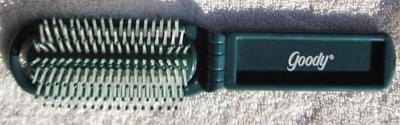 Goody Compact Collapsible Pocket Travel Purse Brush Old Style Pop Open Case 2004 - Image 1 of 4