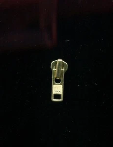 Deslizador de alta resistencia One YKK latón #8 para cremallera de metal - Imagen 1 de 2