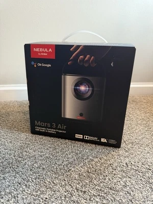 Proyector portátil Nebula de Anker Mars 3 Foto 1 de 4