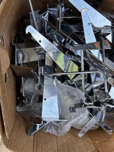 Gancho de clavija de metal ganchos Fastback clavijas 6" 12' mezcla tienda expositores accesorios lote de 100 - Imagen 1 de 11