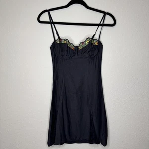 Princess Polly Dress Womens 2 Slip Floral Embroidered Mesh Lace Adjustable Strap - Picture 1 of 15