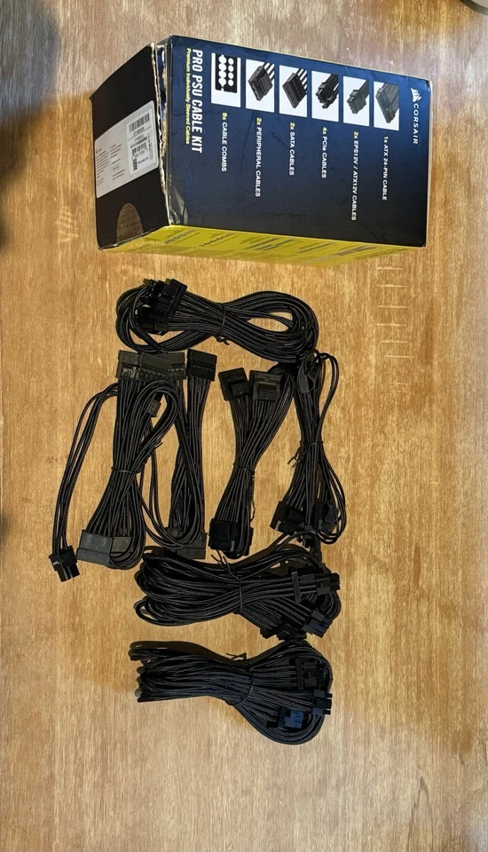Corsair Type 4 Pro PSU Cable Kit. Missing 24 Pin Cable - Image 1 of 2