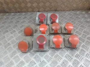 10 PEZZI Presa trifase 1664 PI PRESA 16A - 6h/380V 3P+N+T - Imagen 1 de 6