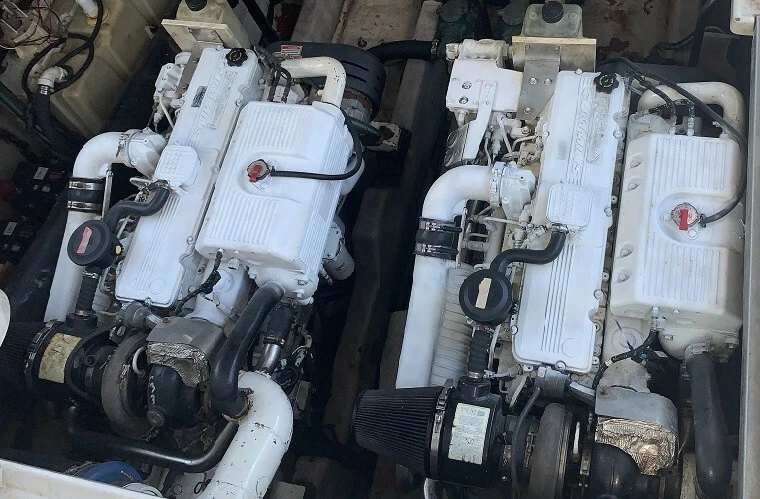 Cummins QSC 8.3 liter 500 hp Marine Engine, completely rebuilt by Cummins 2020 - Image 1 of 4