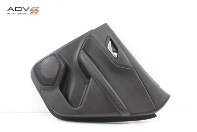 Chevrolet Blazer 2019-2022 cubierta interior del panel de la puerta interior trasera derecha OEM Foto 1 de 4