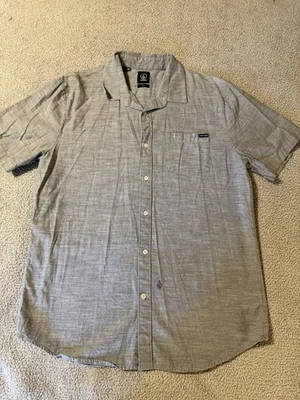 VOLCOM Classic Fit Men's Short Sleeve Shirt Gray Button Up Large - Image 1 of 4