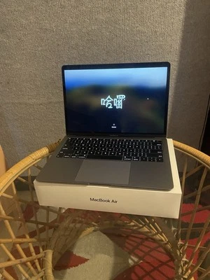 Apple MacBook Pro 13" (128GB SSD, Intel Core i5, 2.3GHz, 8GB RAM) Laptop -... - Image 1 of 4