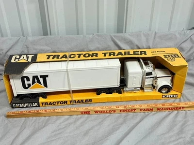 Remolque tractor ERTL CATERPILLAR CAT TRUCK de colección acero prensado nuevo en caja ¡raro! Foto 1 de 4