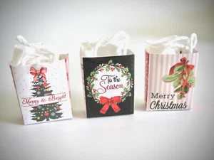 dollhouse doll house miniature CHRISTMAS GIFT BAGS SET OF 3 TISSUE & HANDLES - Picture 1 of 2