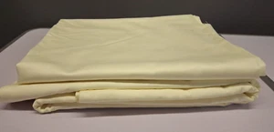Plain Cream Woven Fabric Large Offcuts Quilting Sewing Crafts Medium Weight - Picture 1 of 7
