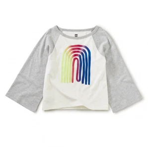 Tea Collection Mädchen Raglan Regenbogen Kurve Raglan Grafik T-Shirt Größe 10,12 oder 14 - Bild 1 von 3