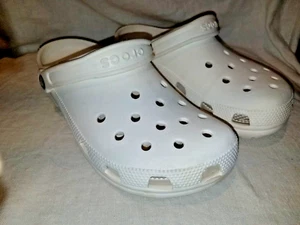 Crocs Clásico Zueco Unisex Sin Cordones 8 Hombres/10 Mujeres Zapato Sandalias Ultra Ligeras - Imagen 1 de 7