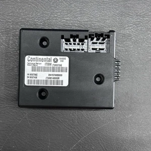 2013-2018 DODGE RAM 1500 2500 TRAILER TOW BRAKE CONTROL MODULE OEM 68092732AE - Picture 1 of 8