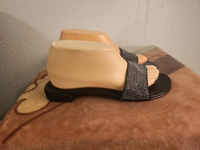 Stuart Weitzman Luxury Black Silver Sparkle Thong Sandals Flats Size 7.5 M#44 - Image 1 of 4