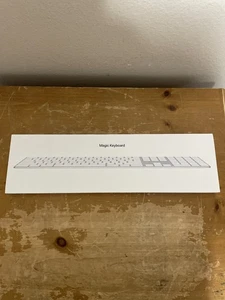 Apple Magic Wireless Keyboard mit Ziffernblock (US Englisch) A1843 MQ052LL/A - Bild 1 von 5