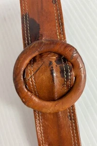 Cintura vintage originale anni '80 in pelle d'anguilla e fibbia coperta senza fori - Foto 1 di 10
