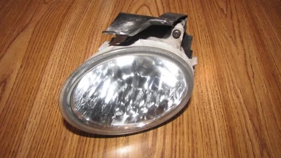 LUZ ANTINIEBLA SUBARU FORESTER 2003 2004 2005 LH OEM DRIVER Foto 1 de 4