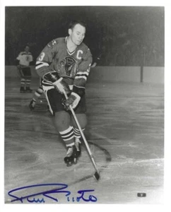 Signed 8x10 PIERRE PILOTE Chicago Blackhawks Autographed photo - COA - Picture 1 of 1