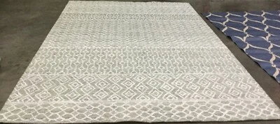 GREEN / IVORY 9' X 12' Back Stain Rug, Reduced Price 1172662968 GLM305Y-9 - Image 1 of 4