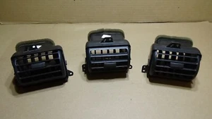 2005-2007 Ford F250 F350 Dash AC Air Vents - Picture 1 of 10