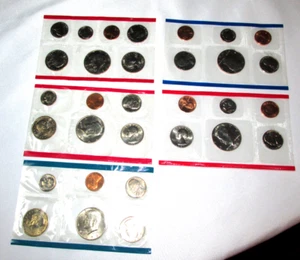Lot of 5 - Uncirculated Mint Sets US Coins - 1987 P/D - 1979 P/D - 1980 D - Picture 1 of 6
