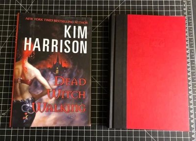 Dead Witch Walking by Kim Harrison    HC 1st/1st - Image 1 of 3